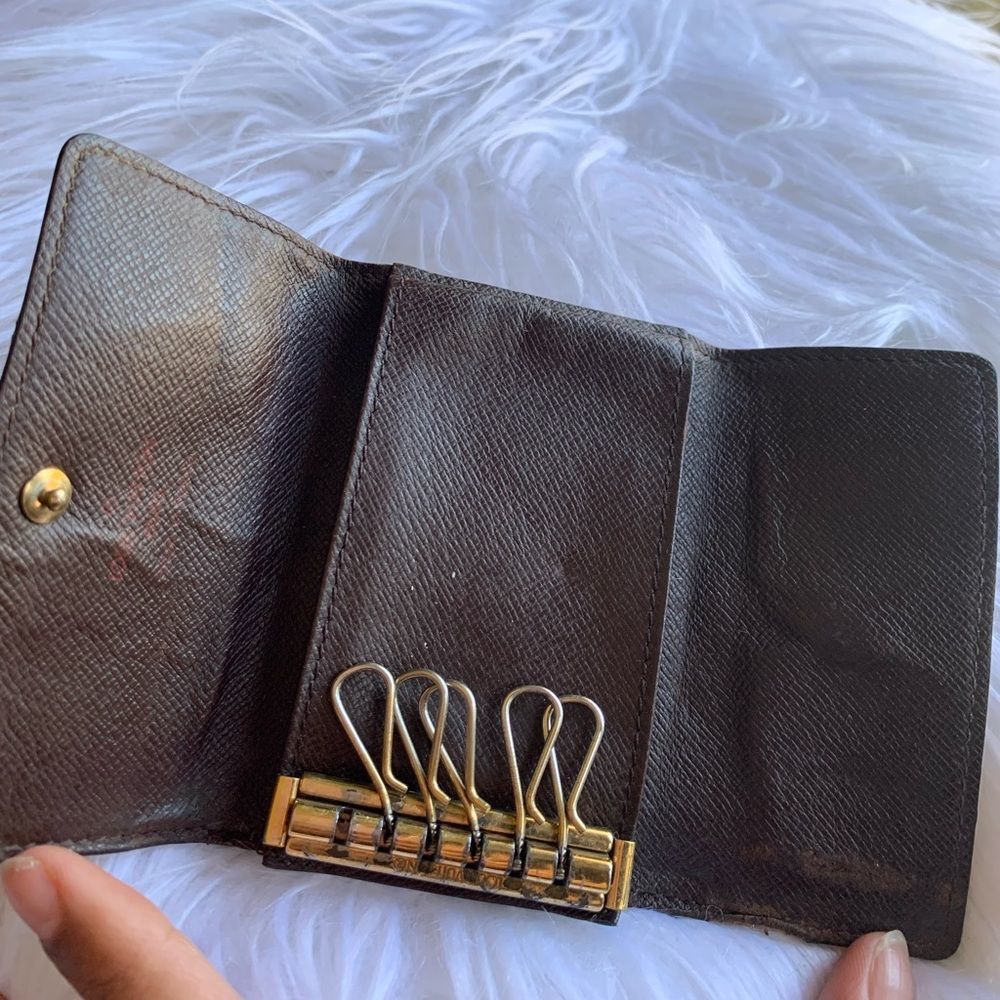 ⚜️✨ LOUIS VUITTON DAMIER EBENE 6 key Holder❤️✨⚜️ - Picture 4 of 12